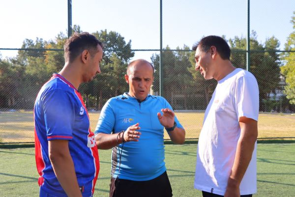 Mini-futbol bo‘yicha O‘zbekiston Badiiy akademiyasi raisi kubogi musobaqasi boshlandi