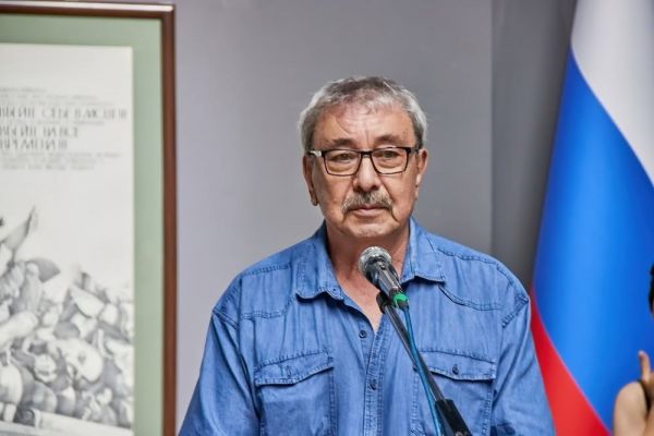 Ustoz grafik rassom Anvar Mamajonovdan shaxsiy ko'rgazma