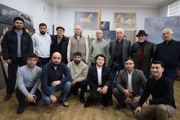 Rassomlik mahorat ustaxonasi stajor-tadqiqotchilari 2025-yil ikkinchi yarim yillik attestatsiyasidan o‘tkazildi.