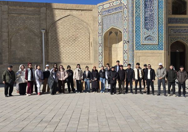 Buxoroda “Ustoz va shogird” an’anasi asosida ijodiy plener o‘tkazilmoqda