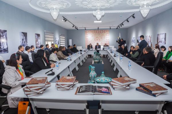 O‘zbekiston badiiy hunarmandchiligi