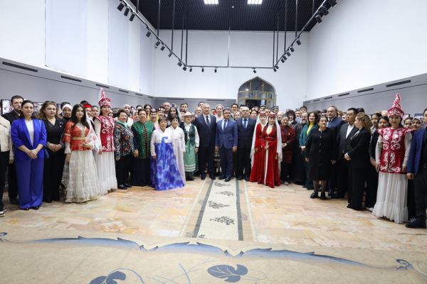 O‘zbekiston — bag‘rikeng diyor