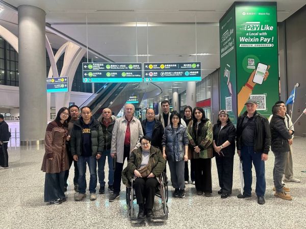 Badiiy akademiyasi raisi Akmal Nur Shanxay shahrida xizmat safarida bo‘ladi. 