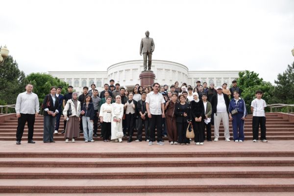 Poytaxtning diqqatga sazovor maskanlariga sayohat tashkil etildi