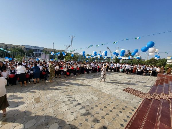 Ro‘zi Choriyev nomidagi Surxondaryo ixtisoslashtirilgan san’at maktab-internatida “Birinchi qo‘ng‘iroq” tadbiri bo‘lib o‘tdi