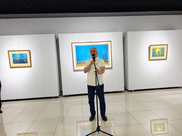 Ikuo Xirayamaning “Buyuk Ipak yo‘li bo‘ylab” ko‘rgazmasi