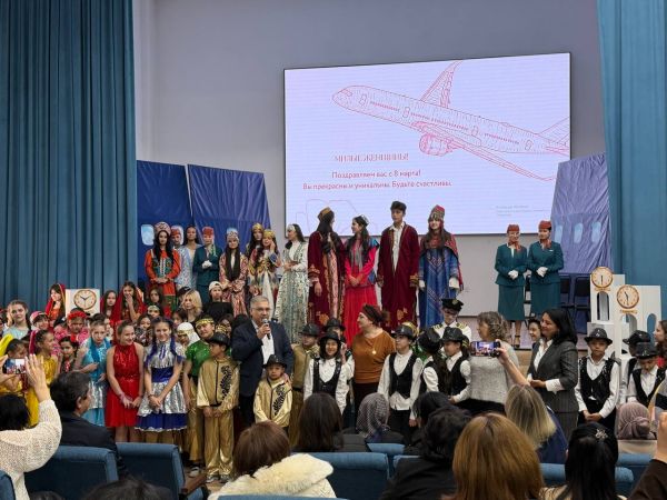 Respublika ixtisoslashtirilgan san’at maktab-internatida 8-mart — Xalqaro xotin-qizlar kuni munosabati bilan tadbir