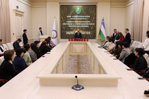 O‘zbekiston Badiiy akademiyasi xotin-qizlarini taqdirladi