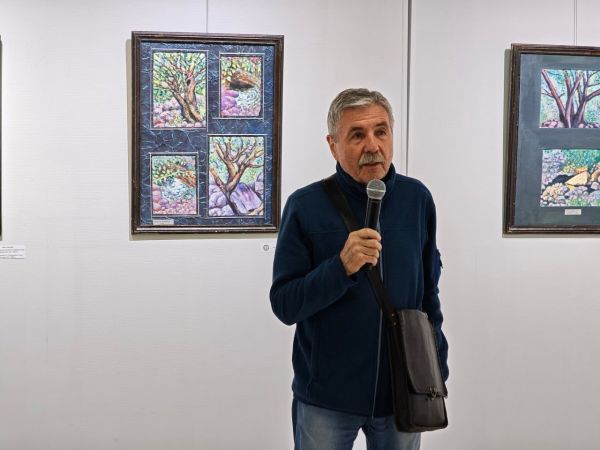 Rassom Ildar Fatxulinning “Buloqsuv daraxtlari raqsi” nomli shaxsiy ko'rgazmasi