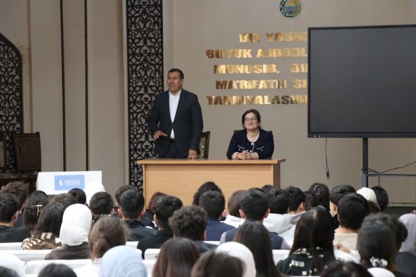 "Yoshlar kuni" doirasida "Rahbar va yoshlar" uchrashuvi o‘tkazildi