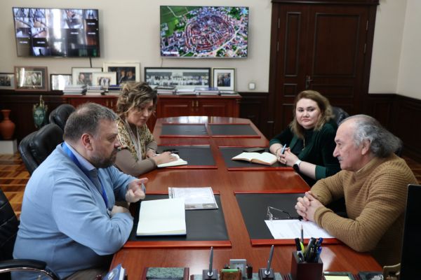 Fransiya elchixonasi vakillari bilan uchrashuv bo‘lib o‘tdi