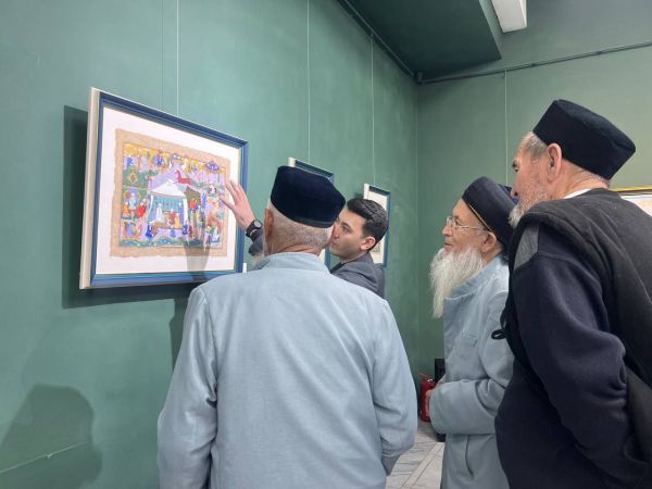 Yosh musavvirdan   ilk  ko'rgazma