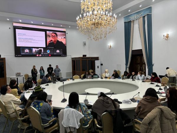 Bishkek shahridagi Compass kollejida YCCAF-2025 - Markaziy Osiyo yosh ijodkorlar forumi bo'lib o'tmoqda.