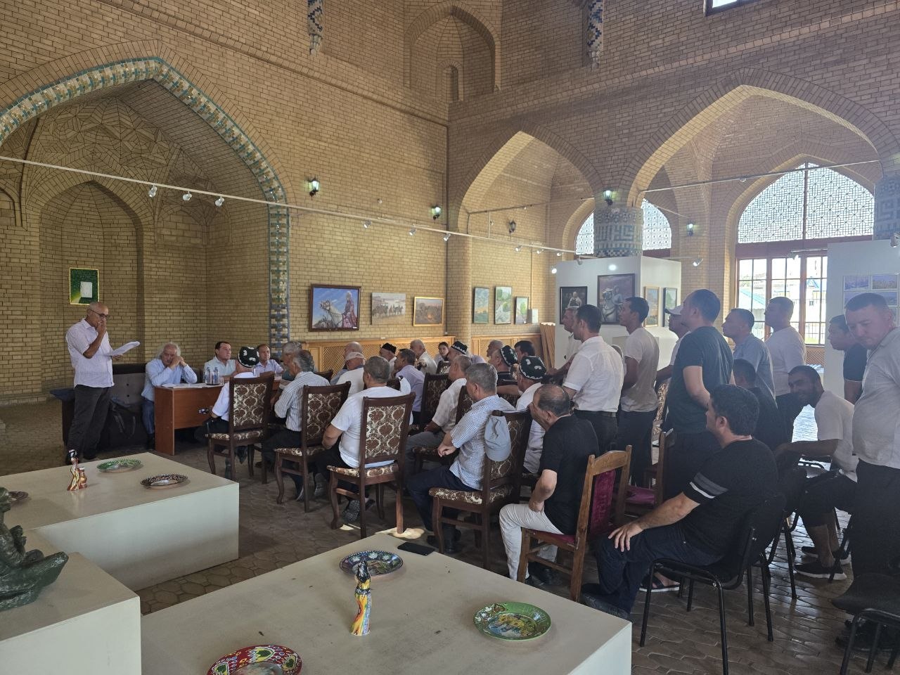Namangan viloyati ijodkorlari bilan uchrashuv o‘tkazildi
