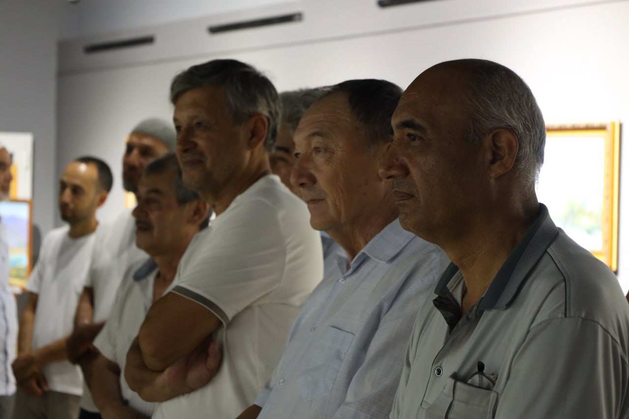 Abduqahhor Majidovning “Ona yurt ufqlarining nuri” nomli shaxsiy ko‘rgazmasi ochildi