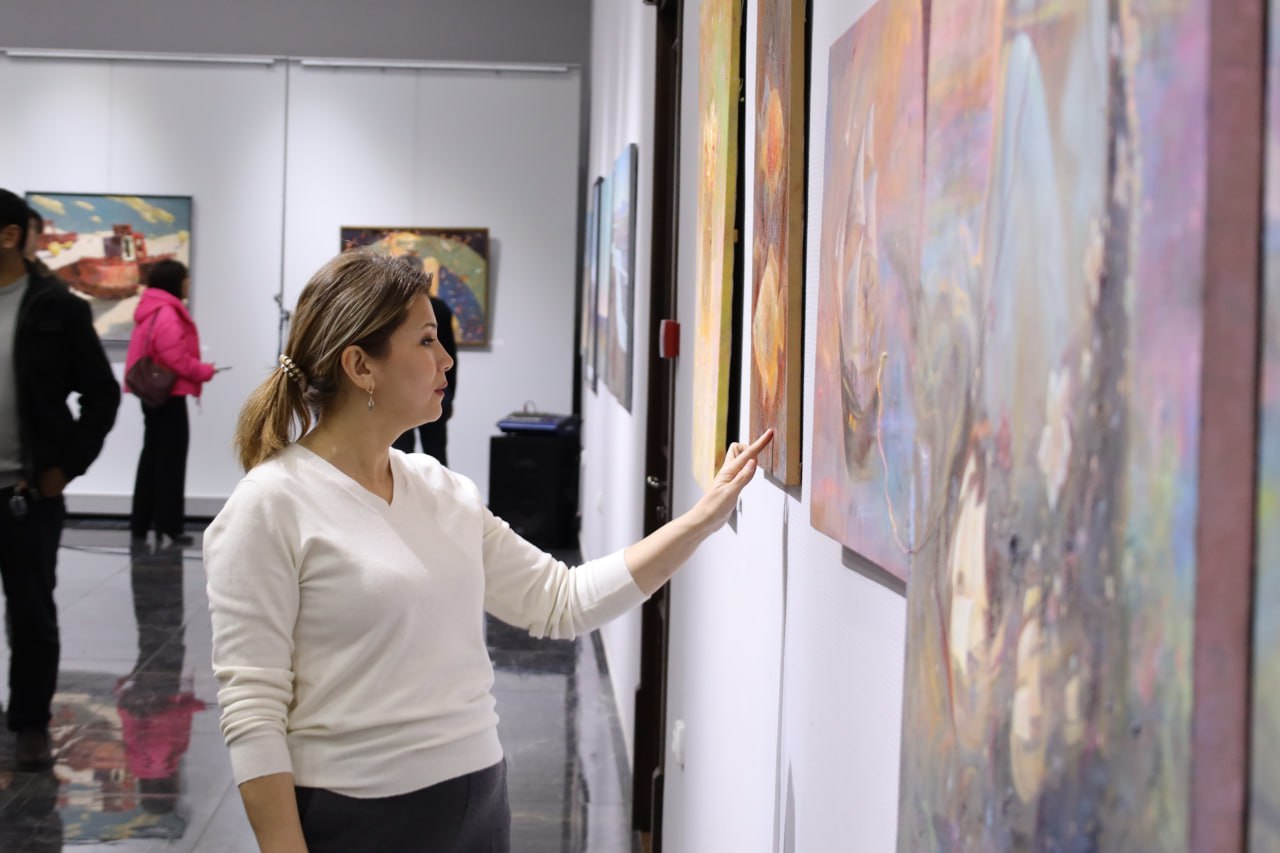 O‘zbekiston Badiiy ijodkorlar uyushmasi a’zolarining  “Bioritm” nomli guruh ko‘rgazmasining ochildi