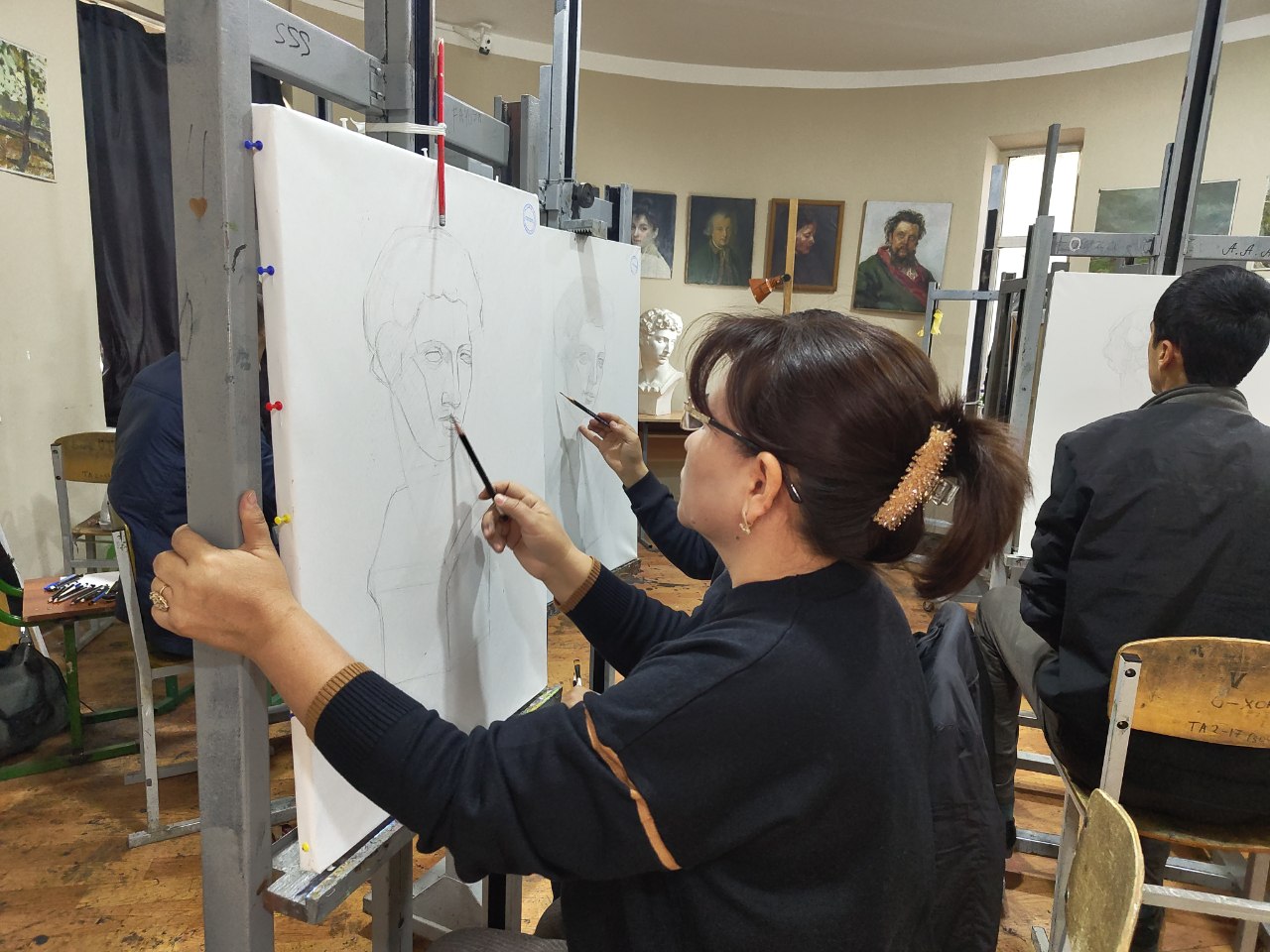 Malaka toifasiga talabgor pedagog kadrlar uchun malaka sinovi davom etmoqda.