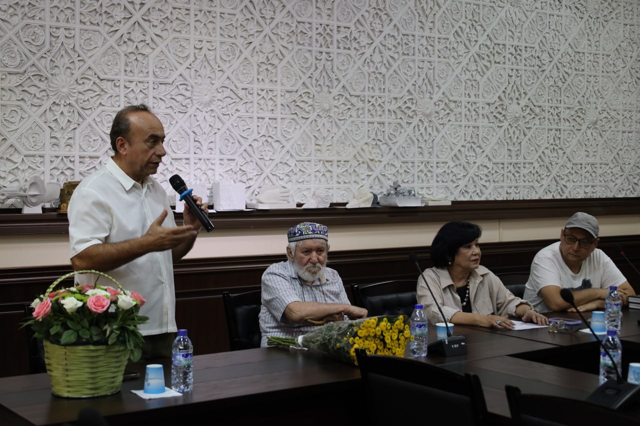 Yuragi sanʼat bilan urgan rassom: Yanis Salpinkidining hayoti va ijodiga bagʻishlangan film taqdimoti