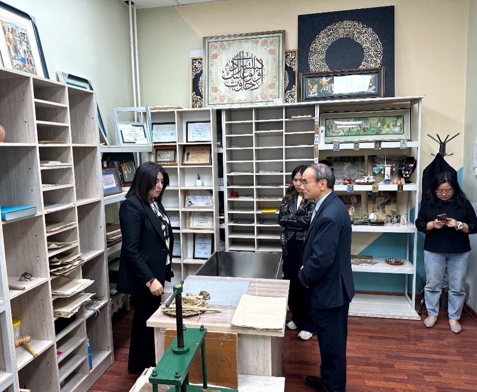 Kamoliddin Behzod nomidagi Sharq miniatyura san’ati muzeyiga Shanxay muzeyi vakillari tashrif buyurdi