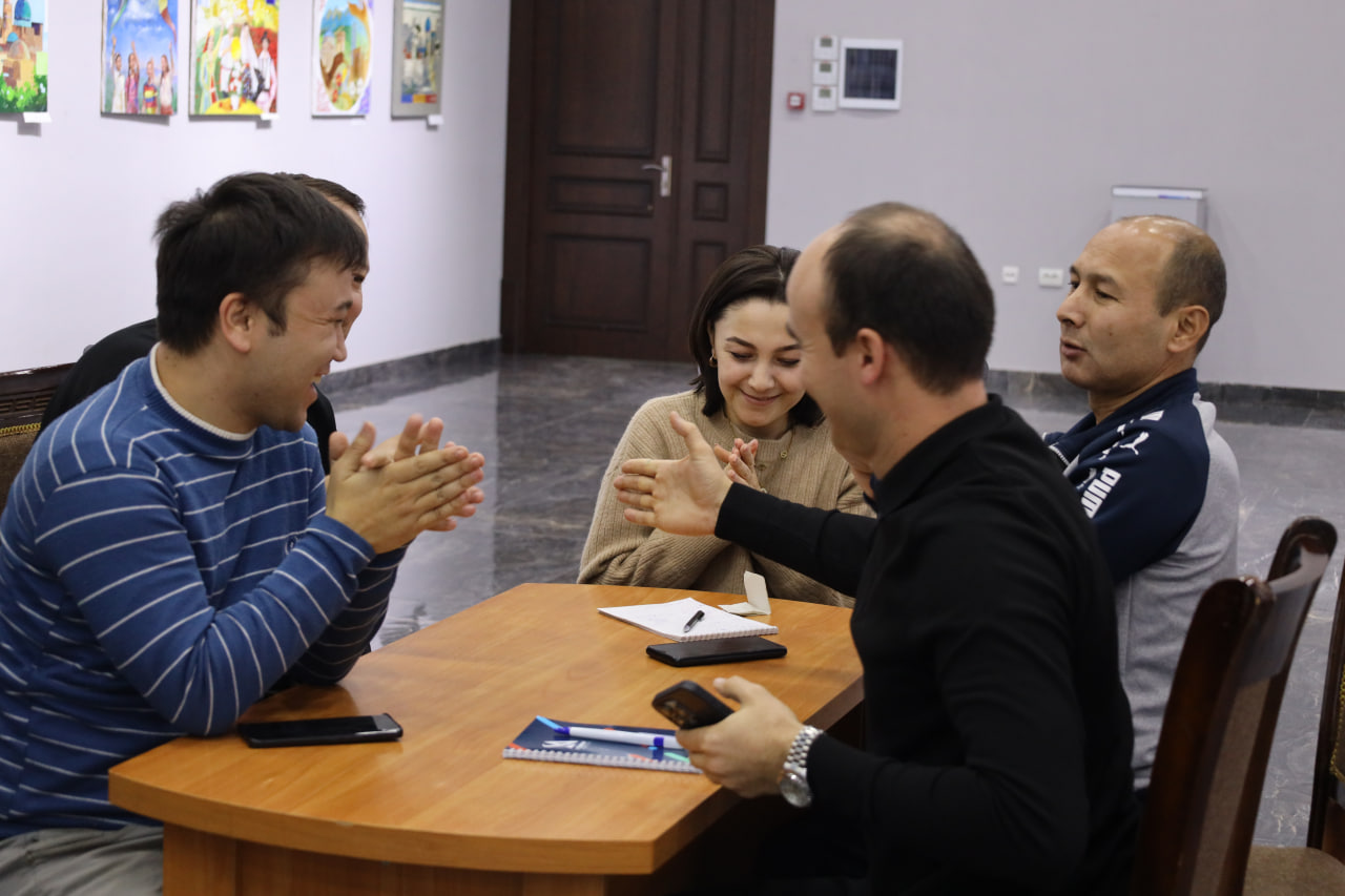 Badiiy akademiyada “Zakovat” intellektual o‘yinining to'rtinchi bosqichi bo‘lib o‘tdi.