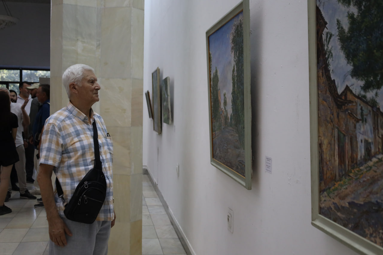 Abdumannon Yunusovning “Bizning meros” turkumidan shaxsiy ko‘rgazma namoyish etildi