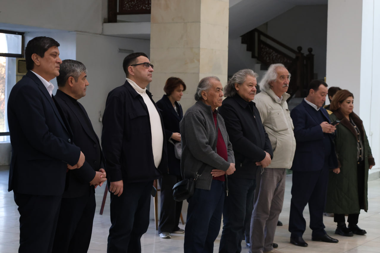 “Milliy armiya — ona yurt qalqoni, tinchligimiz va osoyishtaligimiz posboni” nomli badiiy ko‘rgazma ochildi.