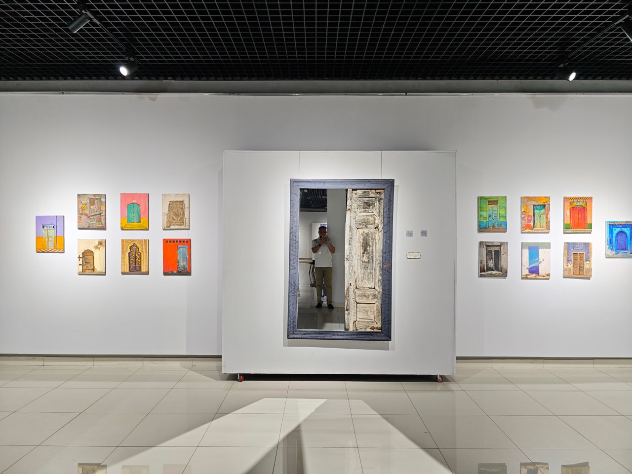 Umar Rajabovning “Yopiq eshik” nomli shaxsiy ko‘rgazmasi ochildi