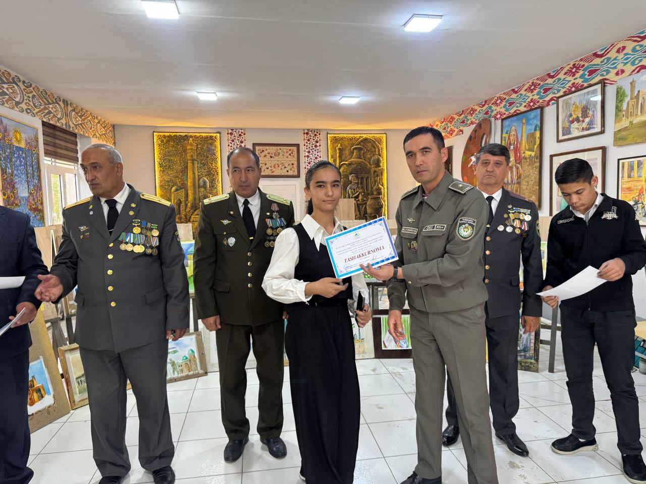 “Bayrog‘im, faxrim, g‘ururim” mavzusida tadbir va rasmlar tanlovi o‘tkazildi