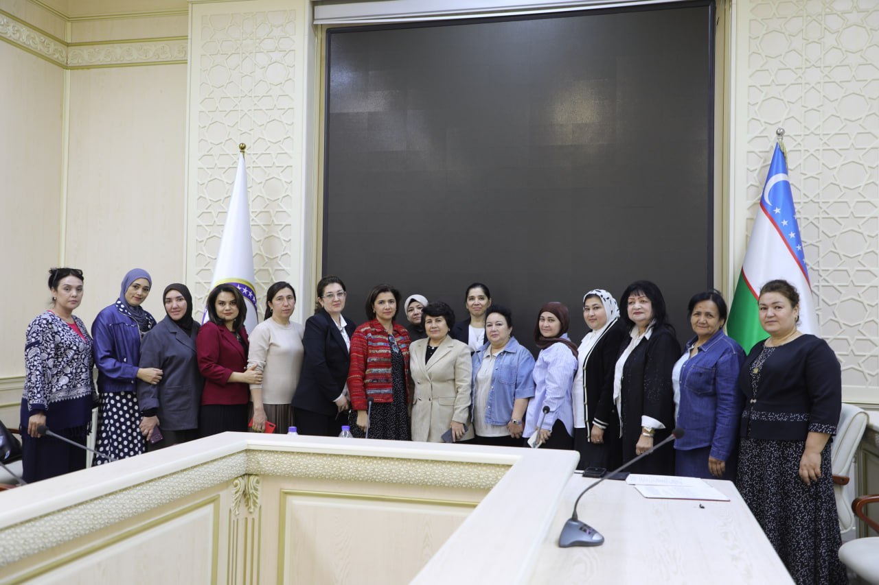 Badiiy akademiyada Prezident nutqining mazmun-mohiyatiga bag‘ishlangan o‘quv-seminari o‘tkazildi
