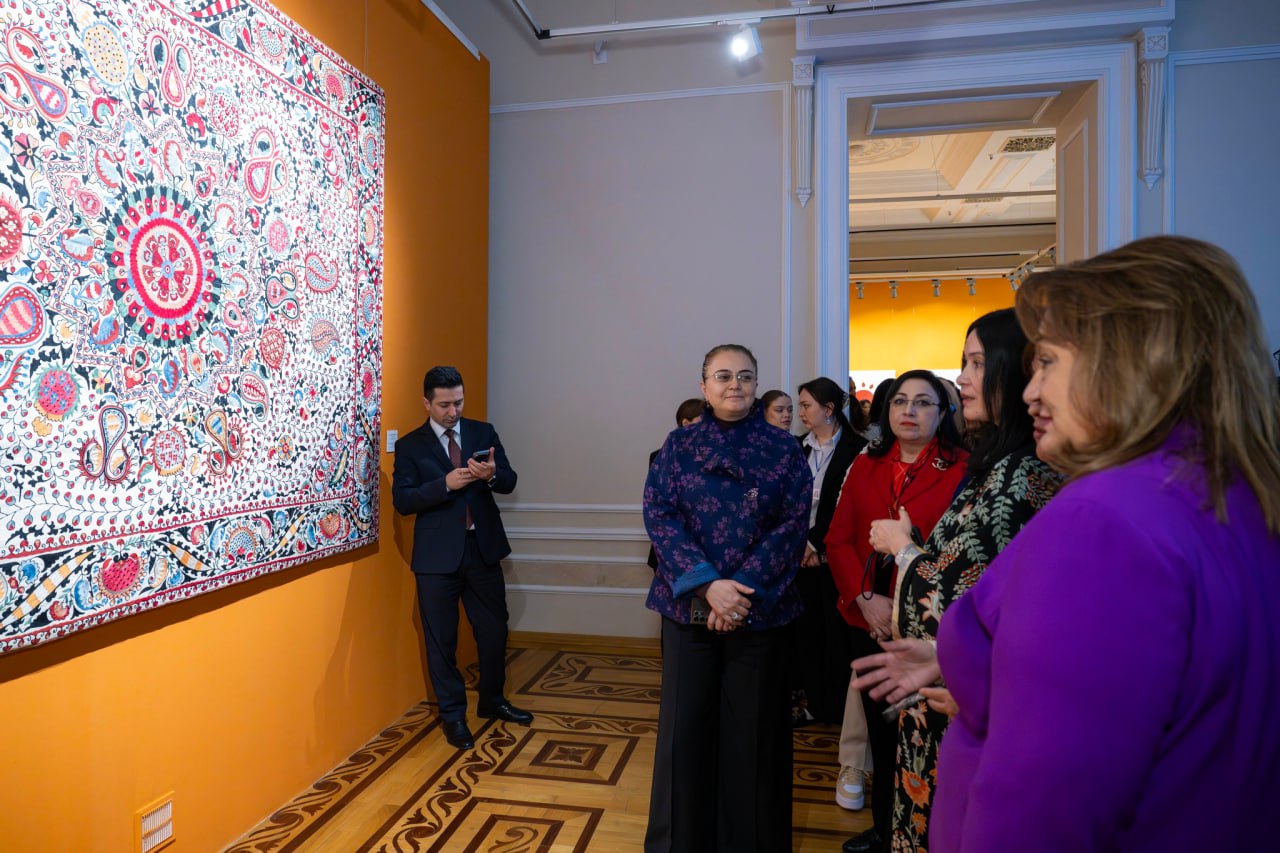 “Suzani tug‘ilishi. Bir kashtado‘z ayol tarixi”