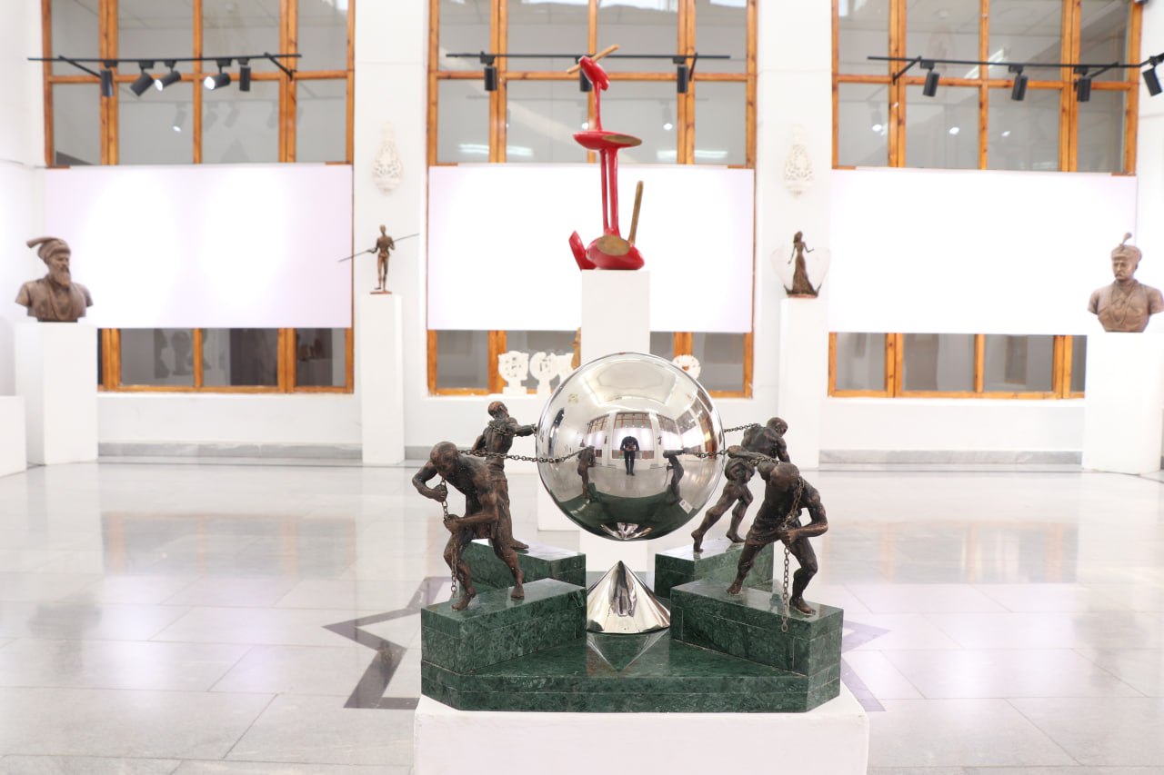 Выставка конкурсных работ “Лучшая скульптура”