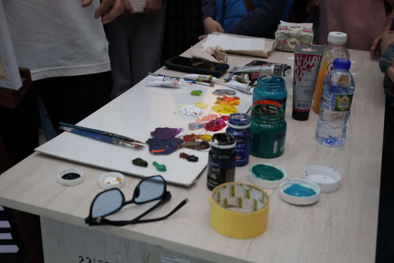 Umar Rajabov tomonidan rangtasvir bo‘yicha mahorat darsi tashkil etildi