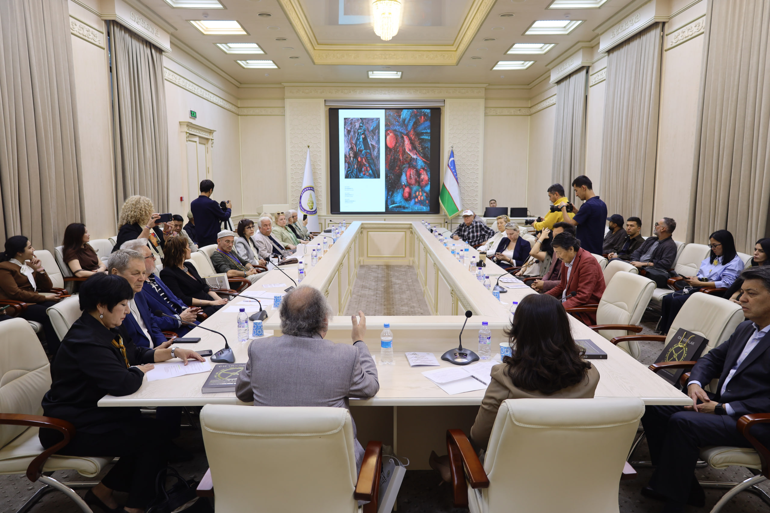 “CHARXPALAK” BADIIY ALBOMI TAQDIM ETILDI