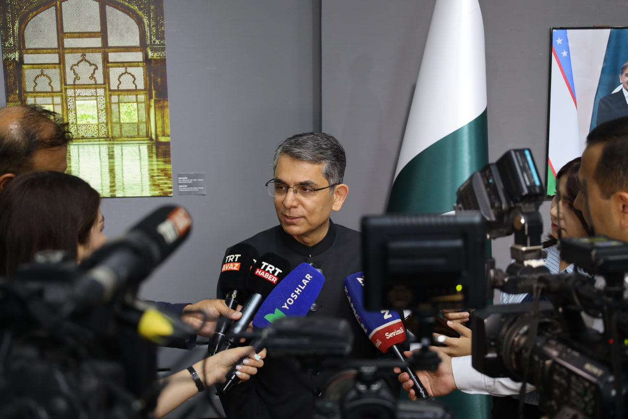 “O‘zbekiston – Pokiston: mushtarak madaniy meros” nomli fotoko‘rgazma ochildi