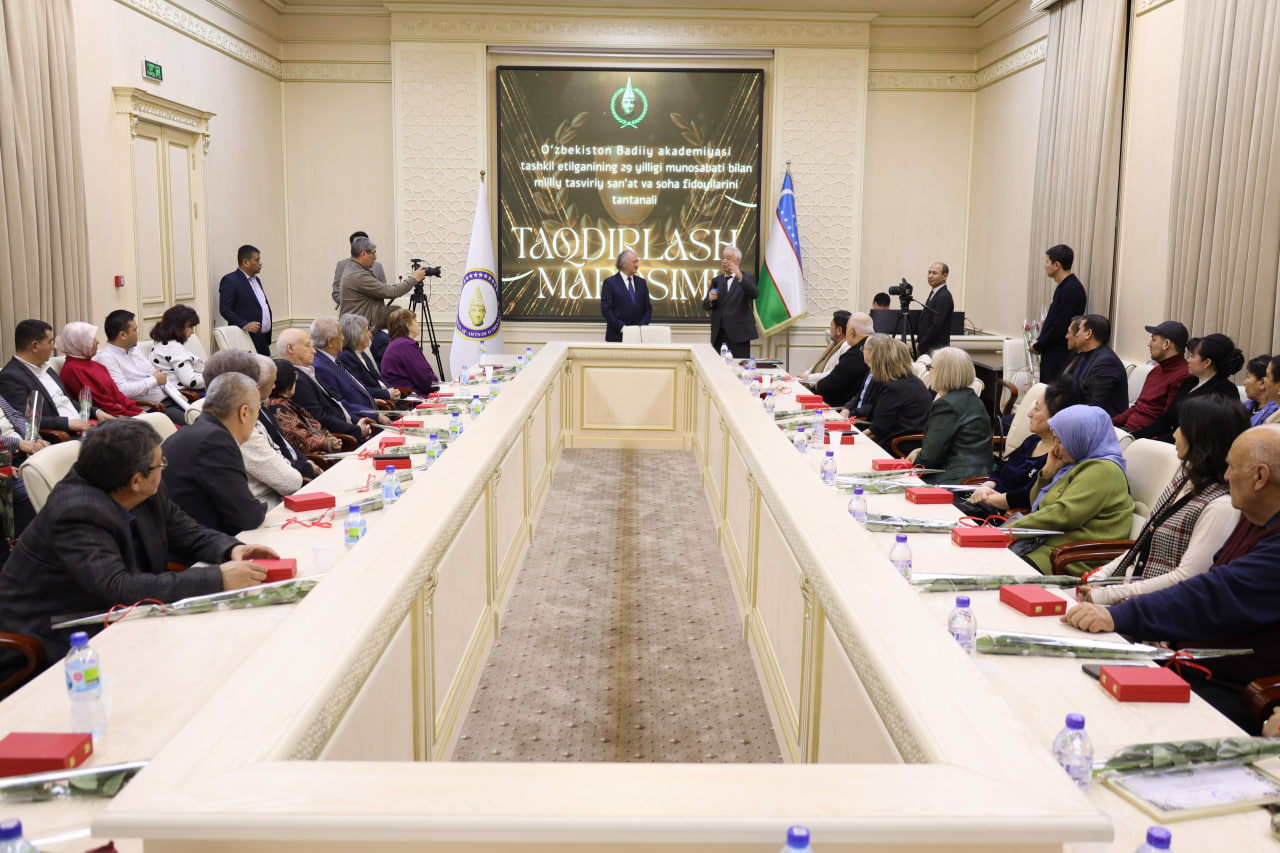 O‘zbekiston Badiiy akademiyasining 29 yilligi munosabati bilan taqdirlash marosimi bo'lib o'tdi