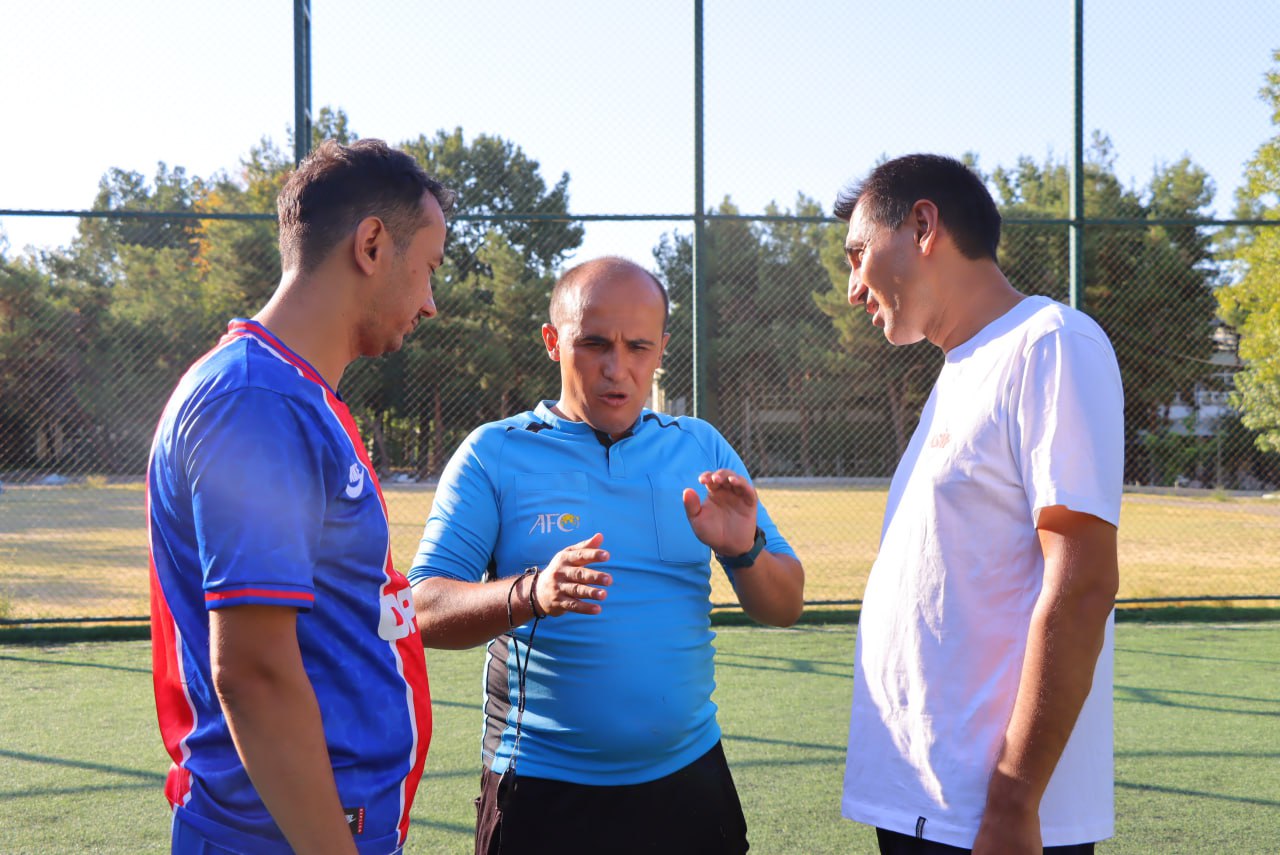 Mini-futbol bo‘yicha O‘zbekiston Badiiy akademiyasi raisi kubogi musobaqasi boshlandi