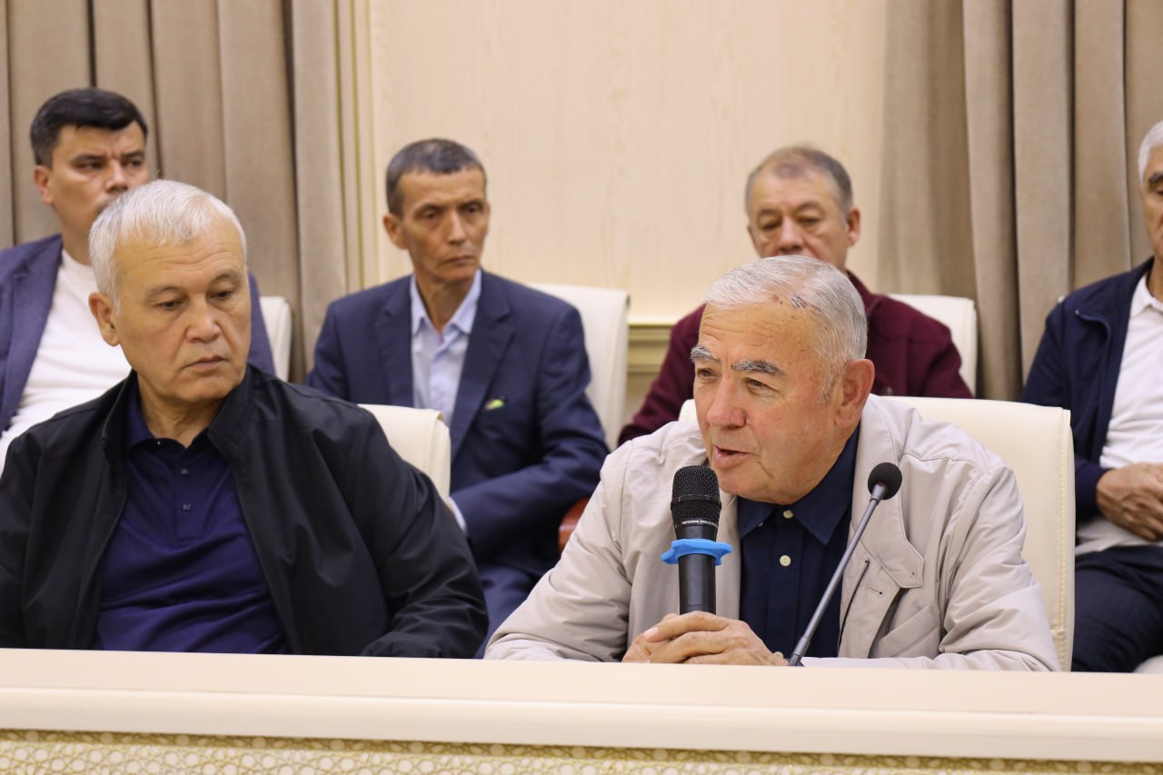 “Buyuk usta merosi”: Ortiq Fayzullayevga bag‘ishlangan albom-katalog taqdimoti