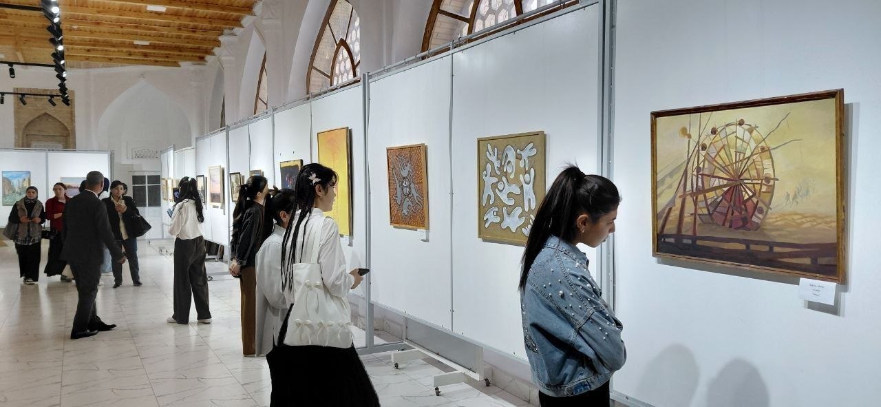 Samarqandda Qoraqalpog‘iston rassomlari  ko‘rgazmasi