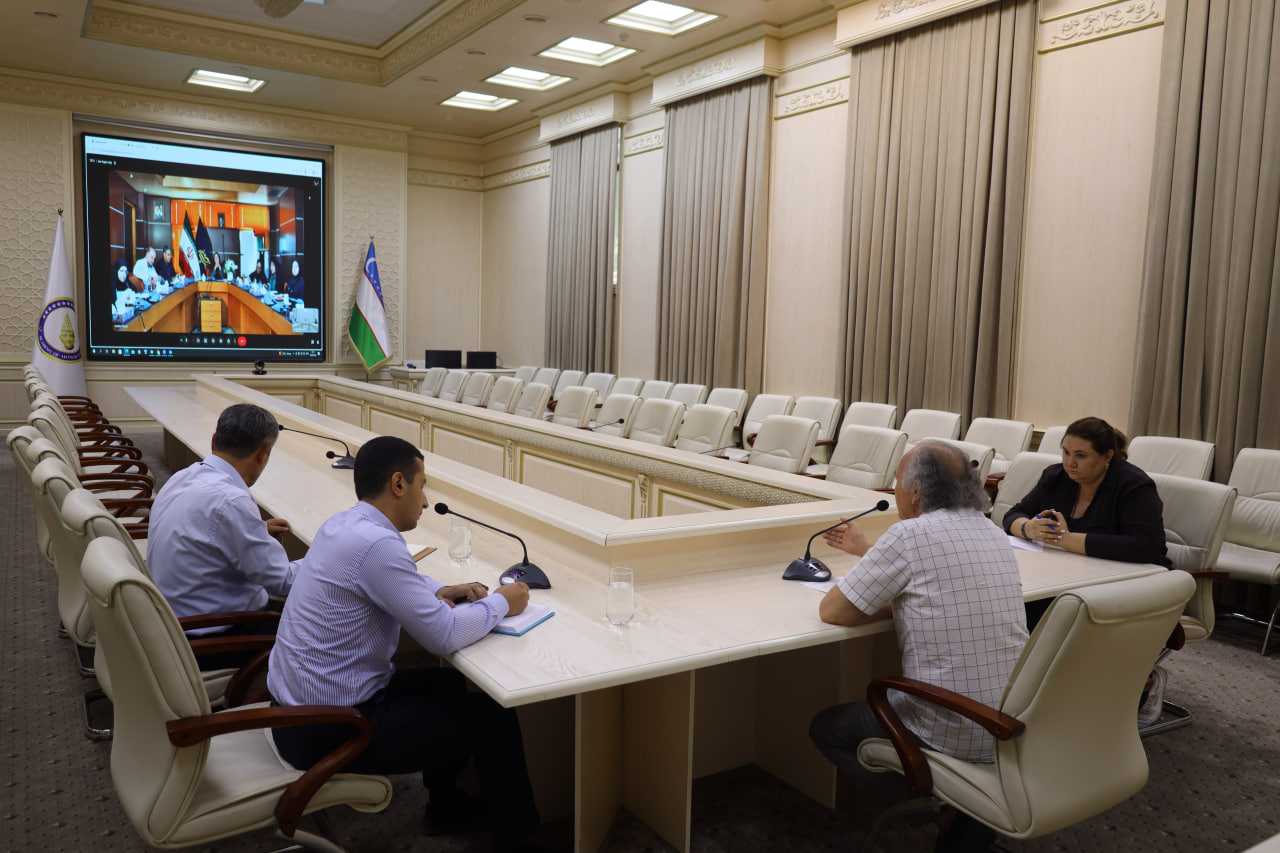 Eron Islom Respublikasi Badiiy akademiyasida Akmal Nur asarlari virtual ko‘rgazmasi