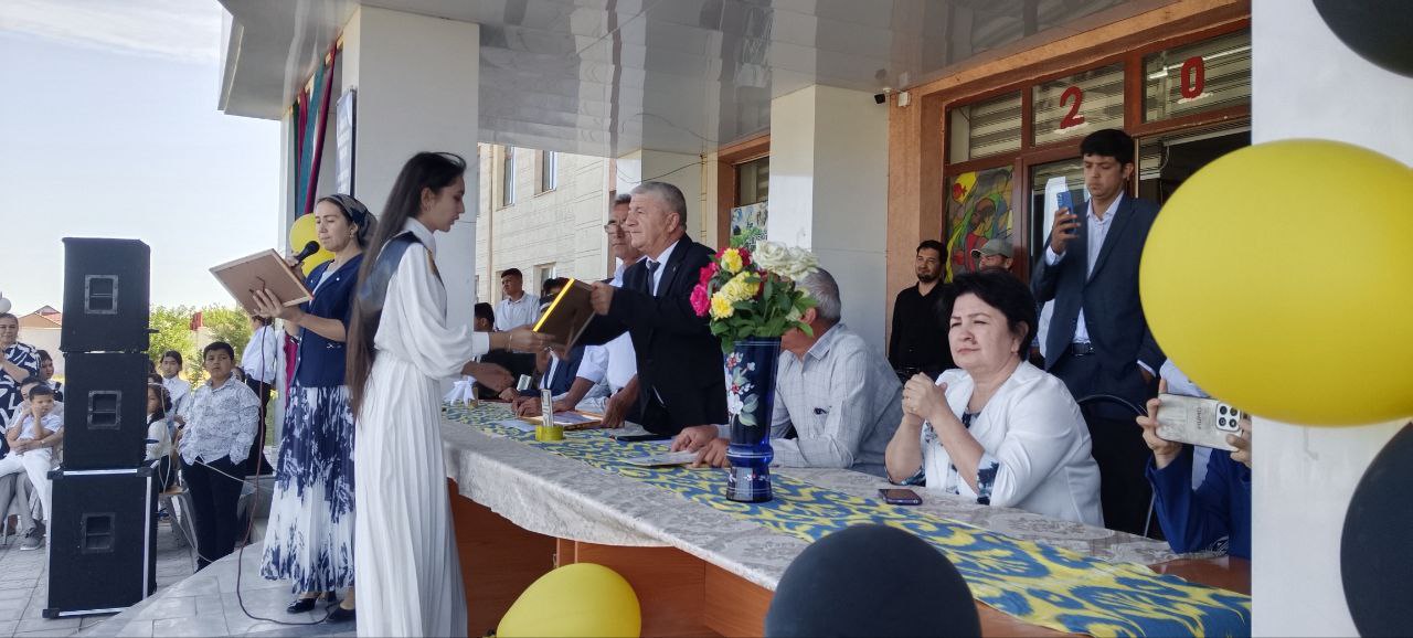 "Ilm – eng buyuk sharaf!" shiori ostida "So‘nggi qo‘ng‘iroq" tadbirlari bo'lib o'tdi.