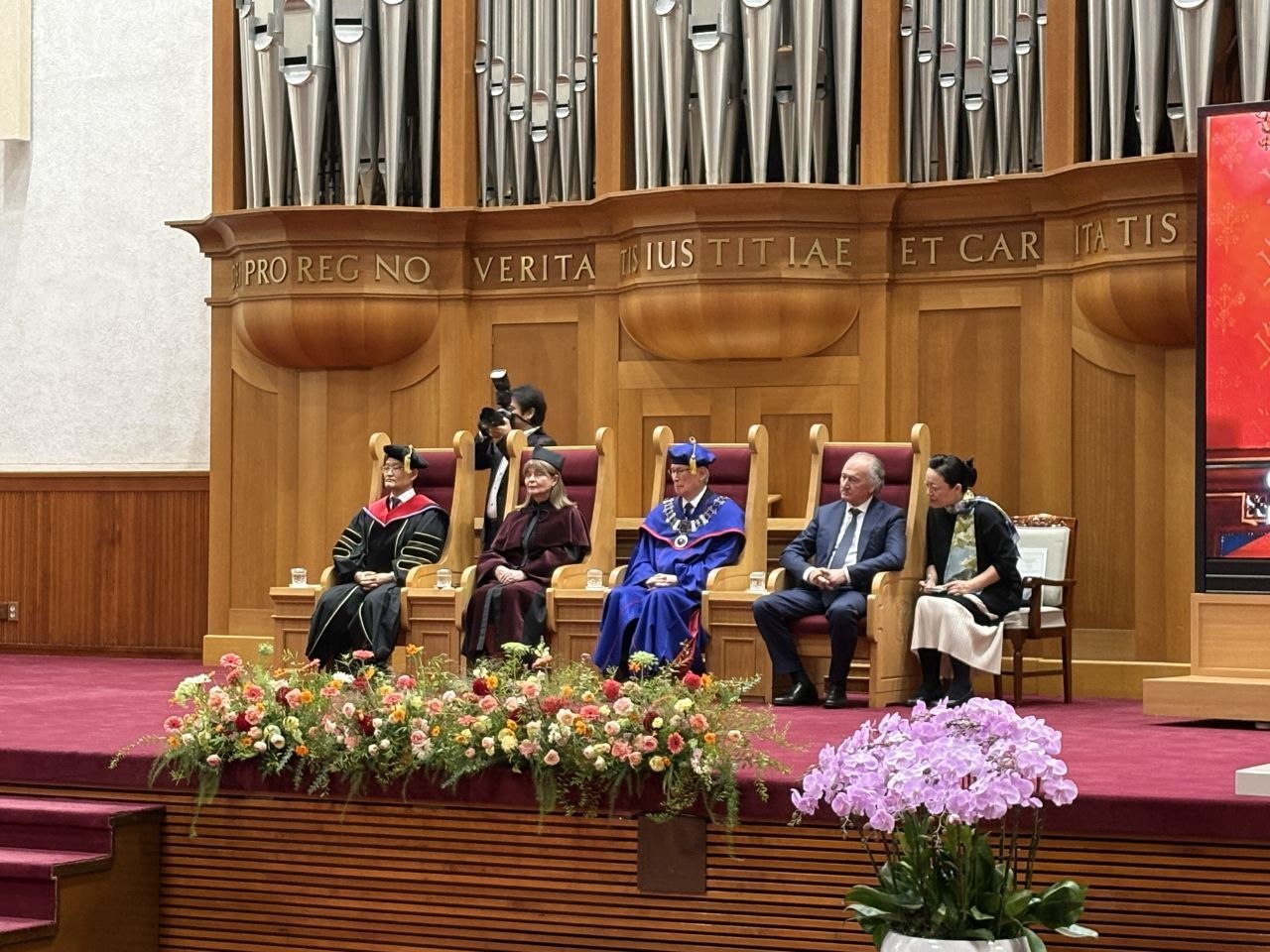 Akmal Nur Yagellon universiteti Kemyon universiteti prezidentini nufuzli mukofot bilan taqdirlash marosimida ishtirok etdi
