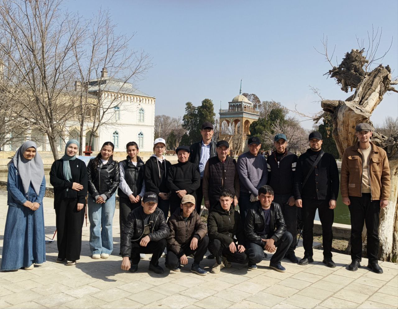 Buxoroda “Ustoz va shogird” an’anasi asosida ijodiy plener o‘tkazilmoqda