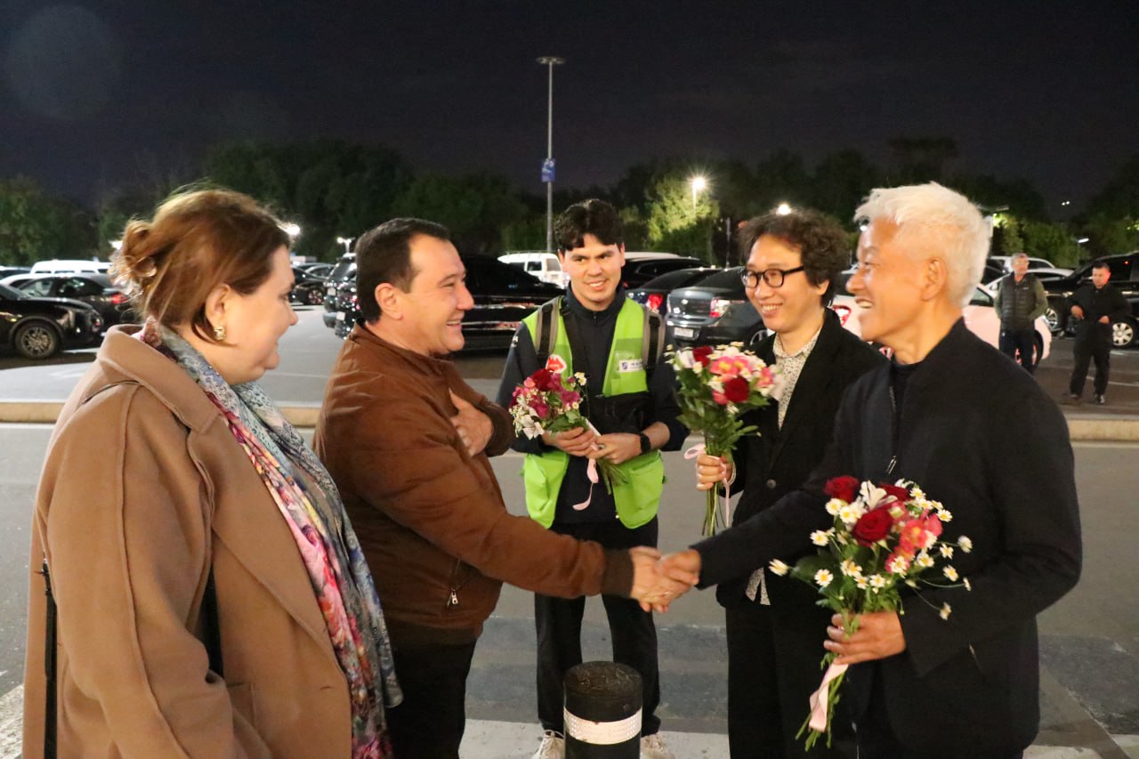 Koreya rassomlari Toshkentda