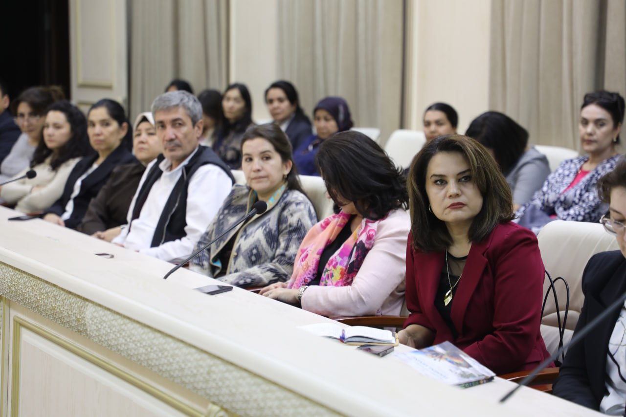 Badiiy akademiyada Prezident nutqining mazmun-mohiyatiga bag‘ishlangan o‘quv-seminari o‘tkazildi