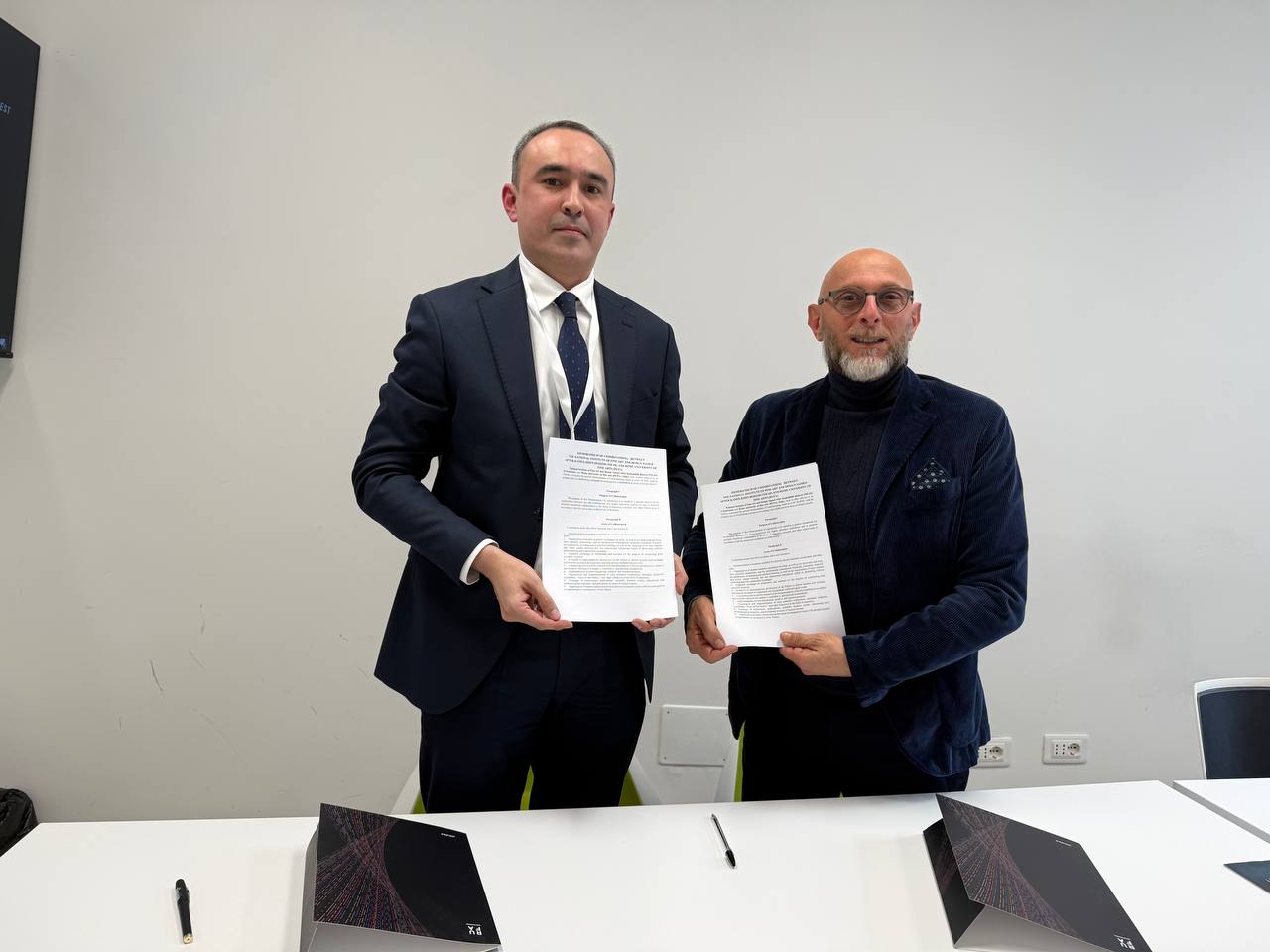 MRDI rektori Italiyada