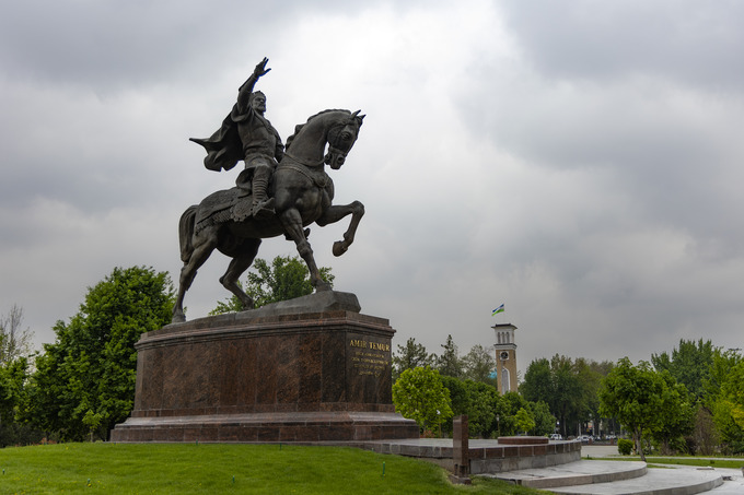 Akademik Ilhom Jabborov 80 yoshga to‘ldi