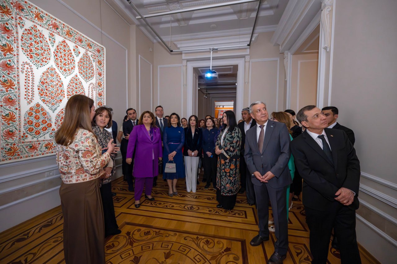 “Suzani tug‘ilishi. Bir kashtado‘z ayol tarixi”