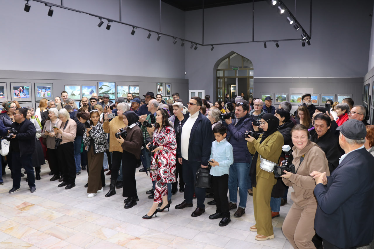 O‘zbekiston Badiiy ijodkorlar uyushmasining “Fotorassomlar sho‘basi” a’zolarining an’anaviy hisobot ko‘rgazmasi