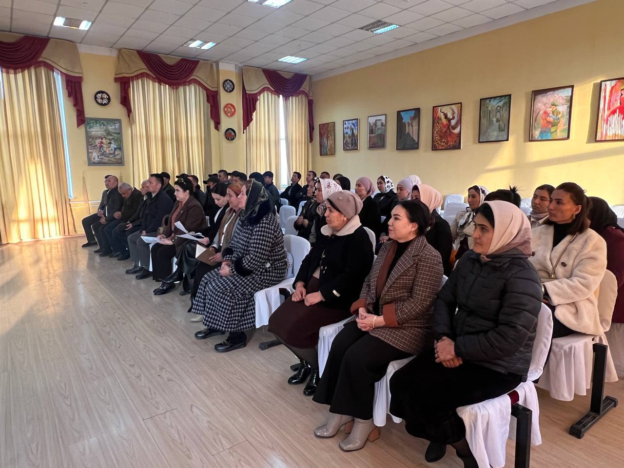 Namangan ixtisoslashtirilgan san’at maktab-internatidagi shart-sharoitlari o‘rganildi