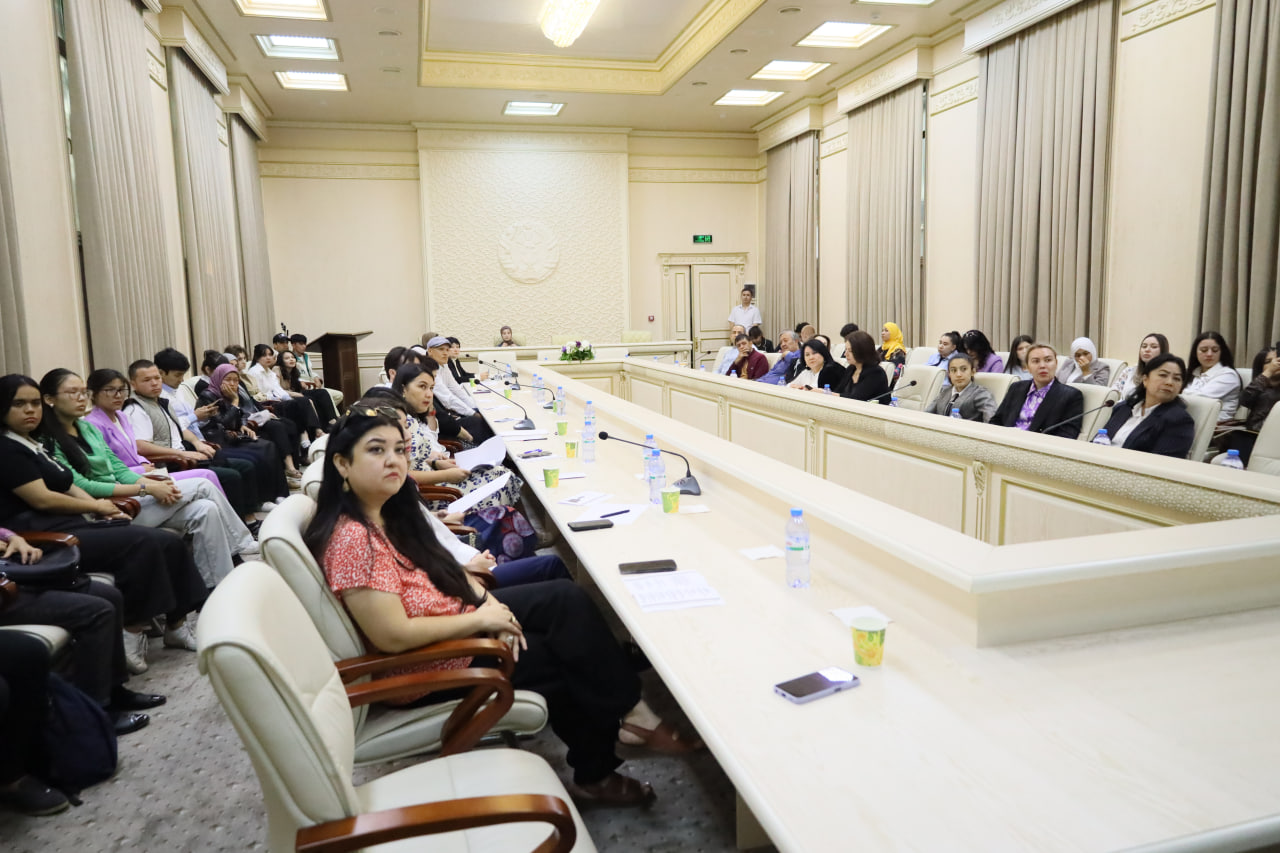 “Jaloliddin Mirtojiyevning O‘zbekiston tasviriy san’ati taraqqiyotida qo‘shgan hissasi” mavzusidagi ilmiy-amaliy konferensiya bo‘lib o‘tdi. 